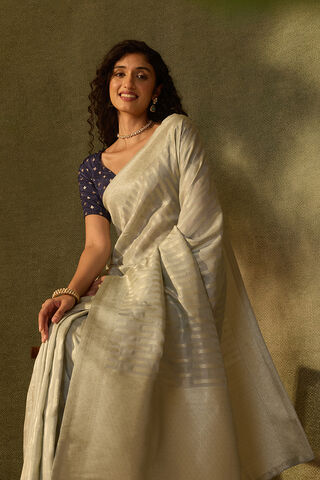 Grey Pure Viscose Woven Saree image number