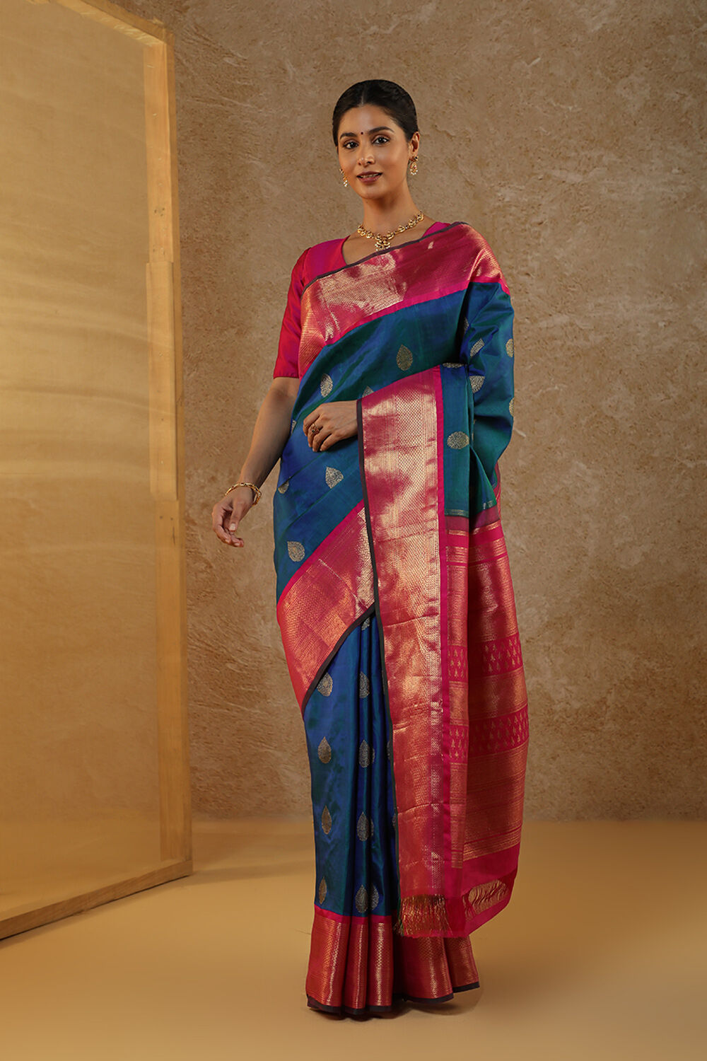 Dark Green Pure Silk Woven Kanjivaram Saree image number null