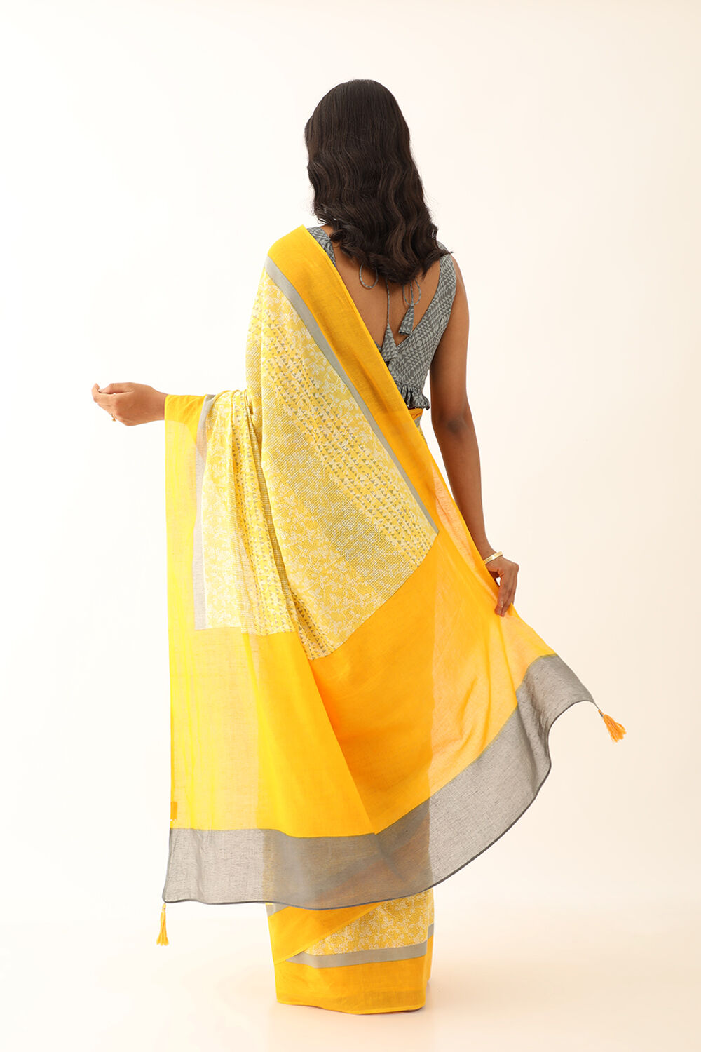Yellow Pure Cotton Mulmul Printed Saree image number null