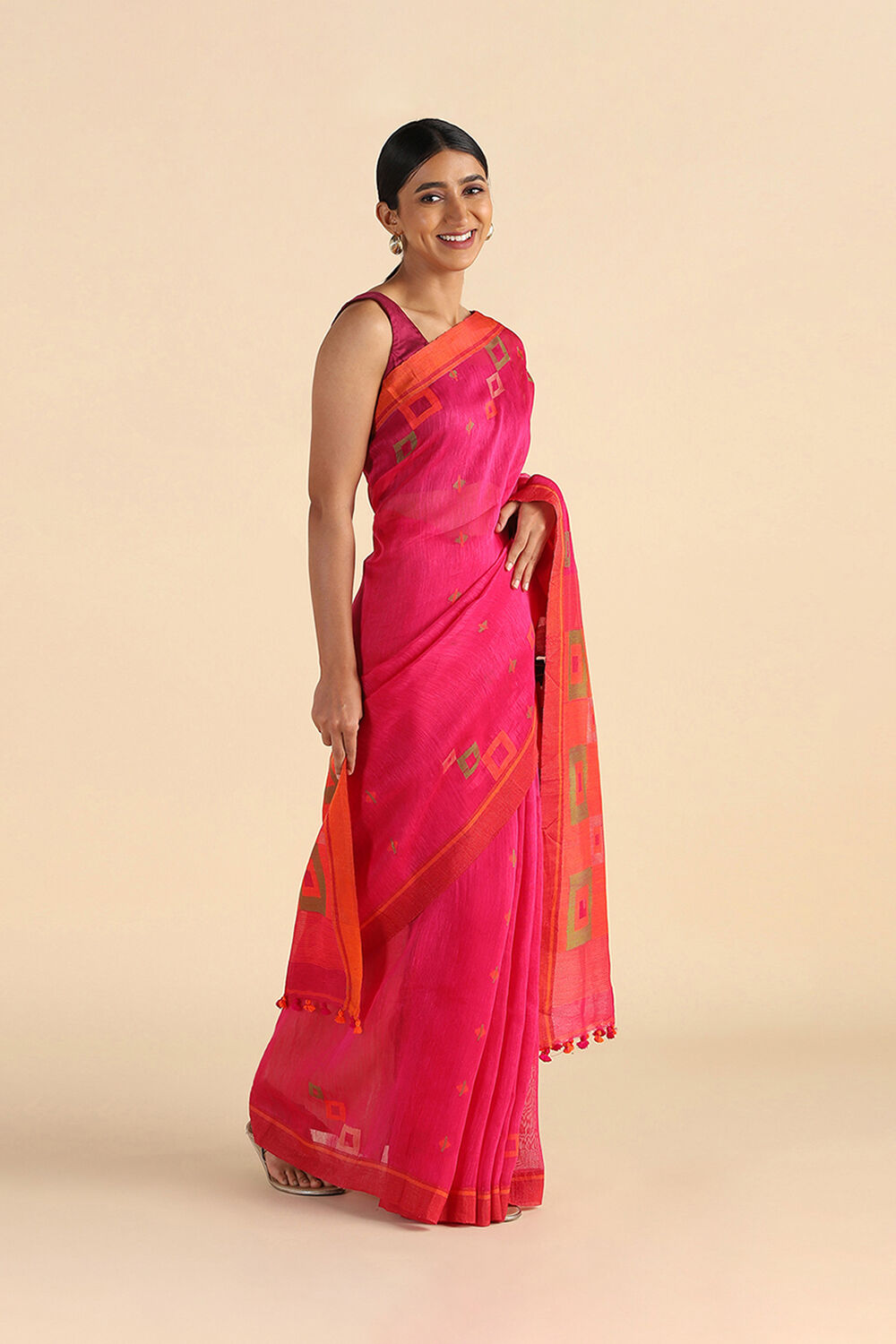 Pink Handwoven Jamdani Pure Silk Linen Saree image number null