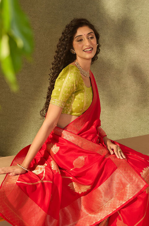 Red Pure Viscose Woven Saree