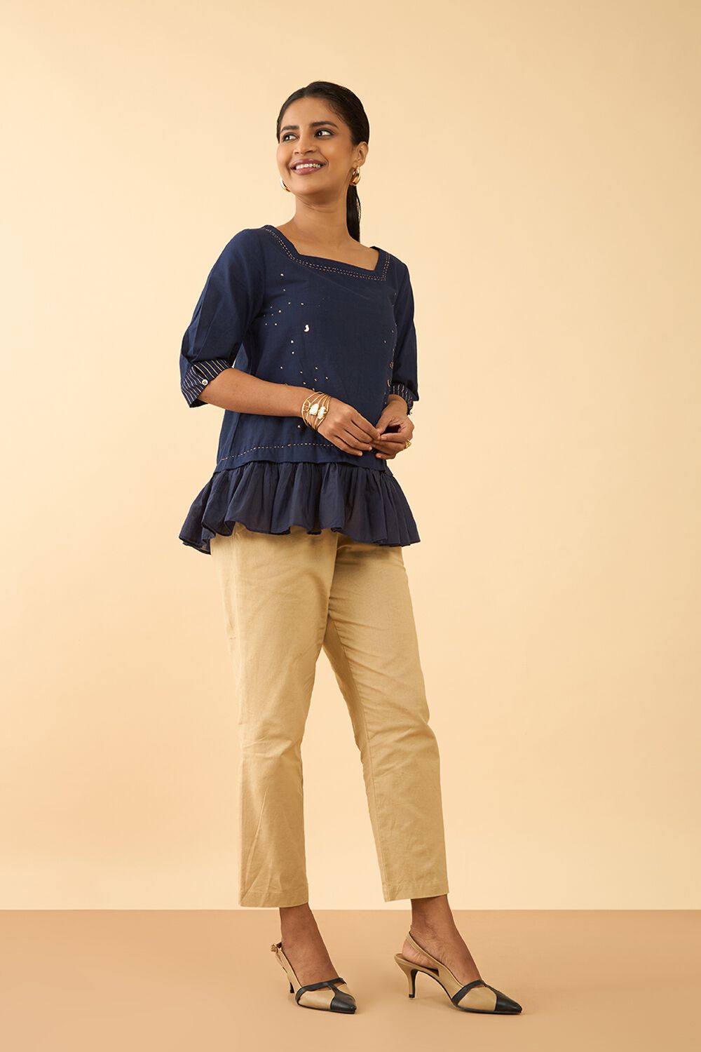 Blue Screen Printed Pure Cotton Short Top image number null