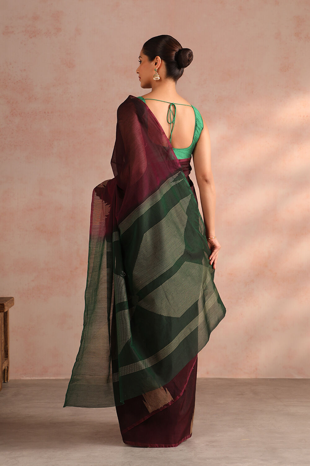 Violet Woven Pure Soft Silk Cotton Saree image number null