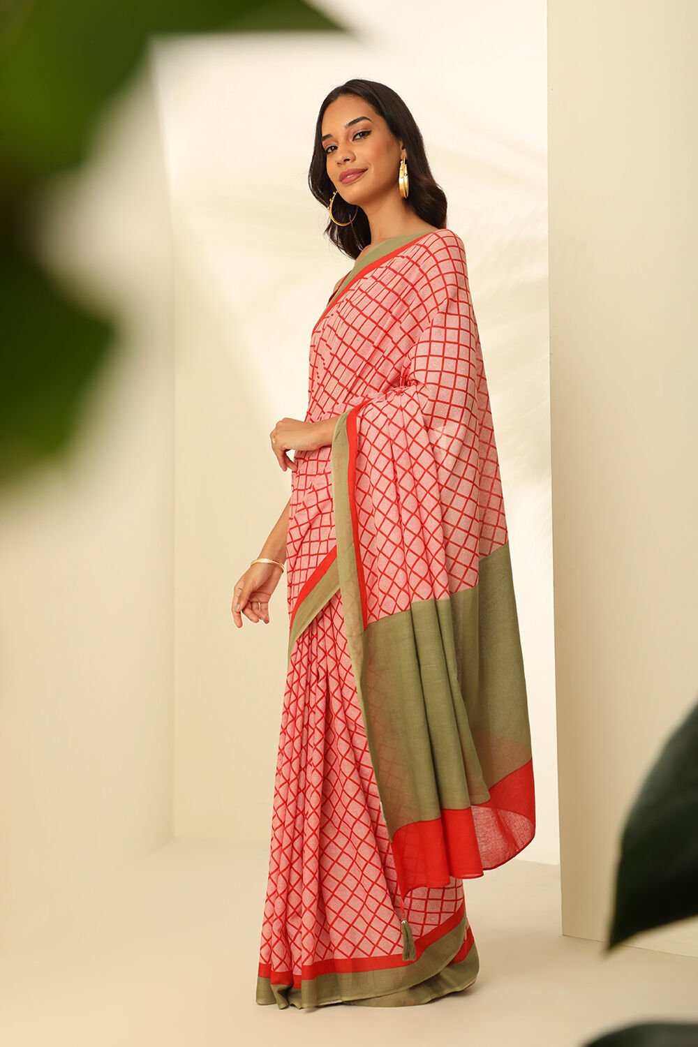 Red Pure Cotton Mulmul Printed Saree image number null