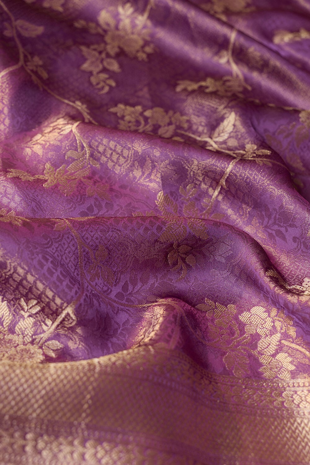 Violet   Woven Viscose Tissue Saree image number null