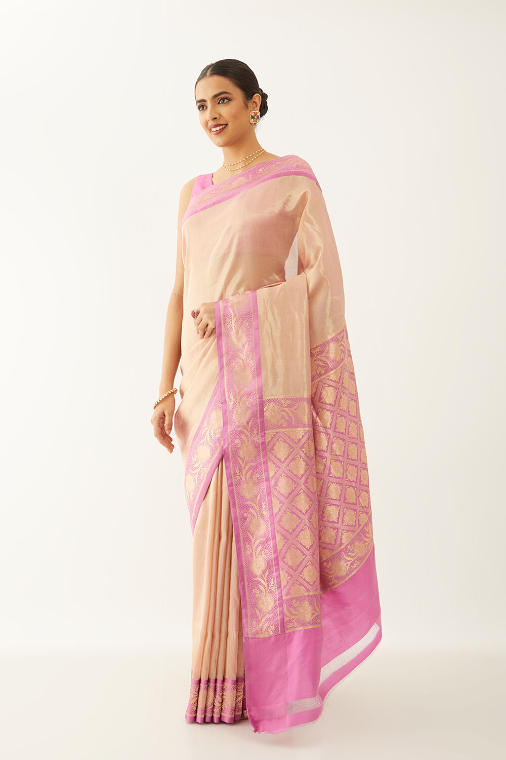 Light Violet Pure Silk Tissue Banarasi Kadwa Saree image number null