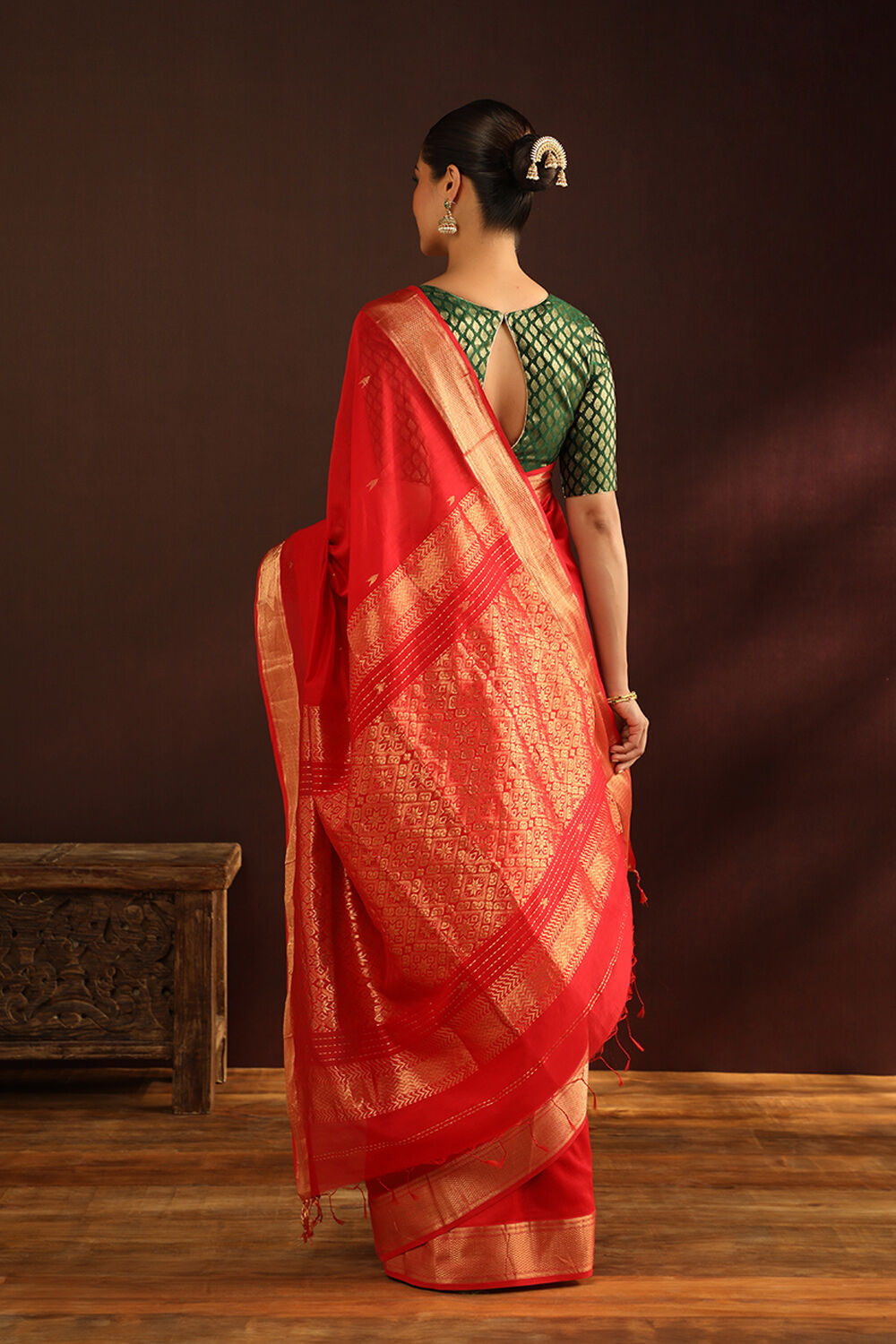 Dark Red Pure Silk Cotton Woven Maheswari Saree image number null