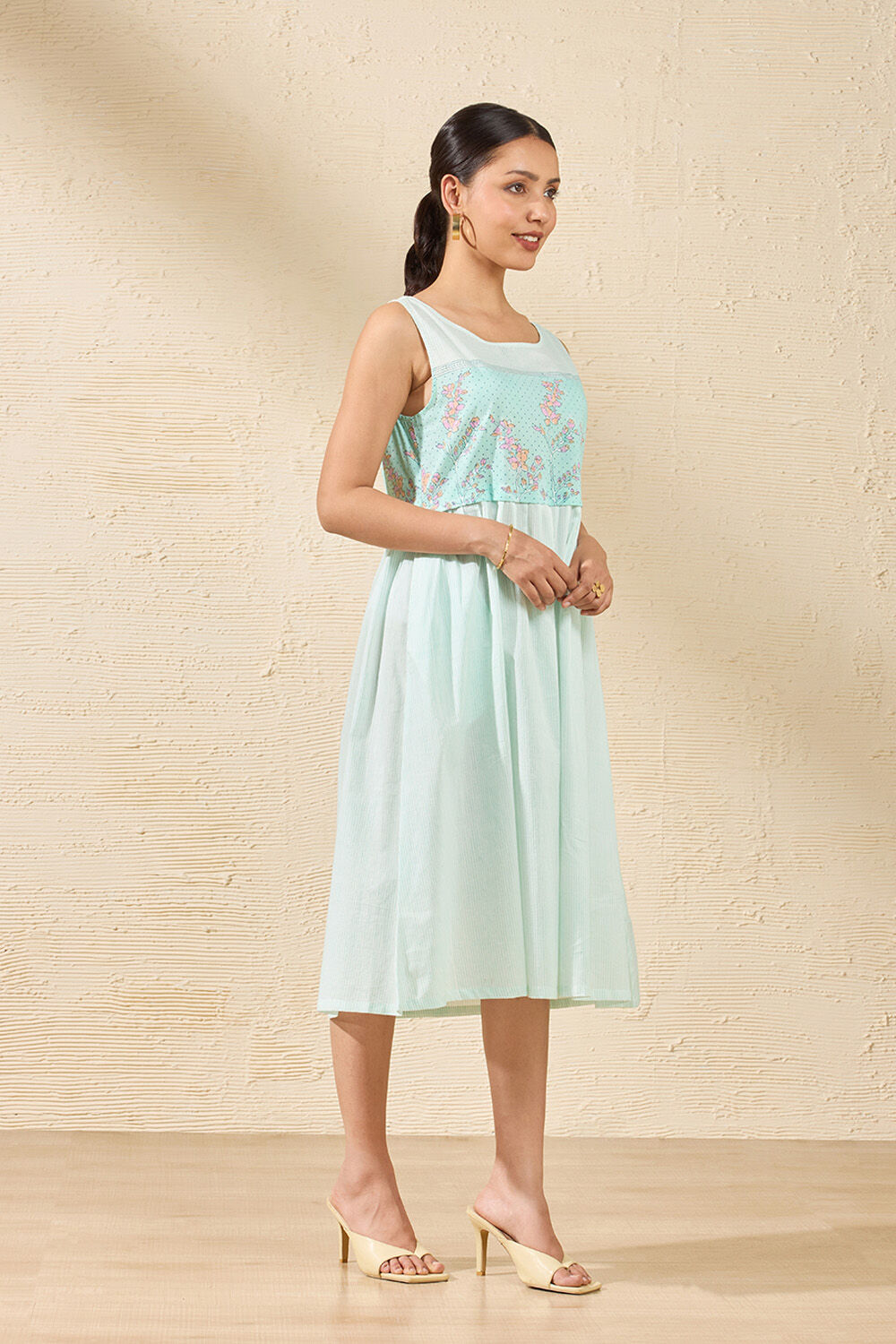 Off White Pure Cotton Printed Sanganeri Dress image number null