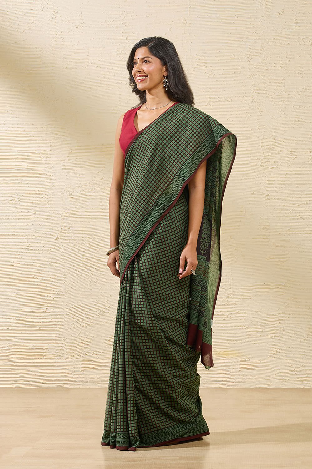 Green Bagh Block Printed Pure Cotton Saree image number null