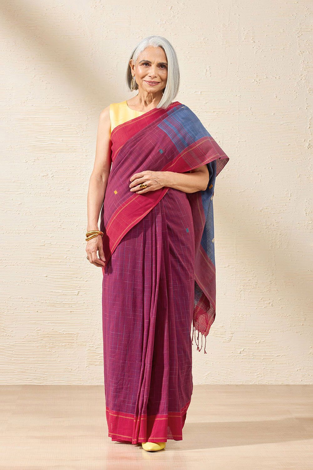 Red Woven Pure Cotton Bengal Saree image number null