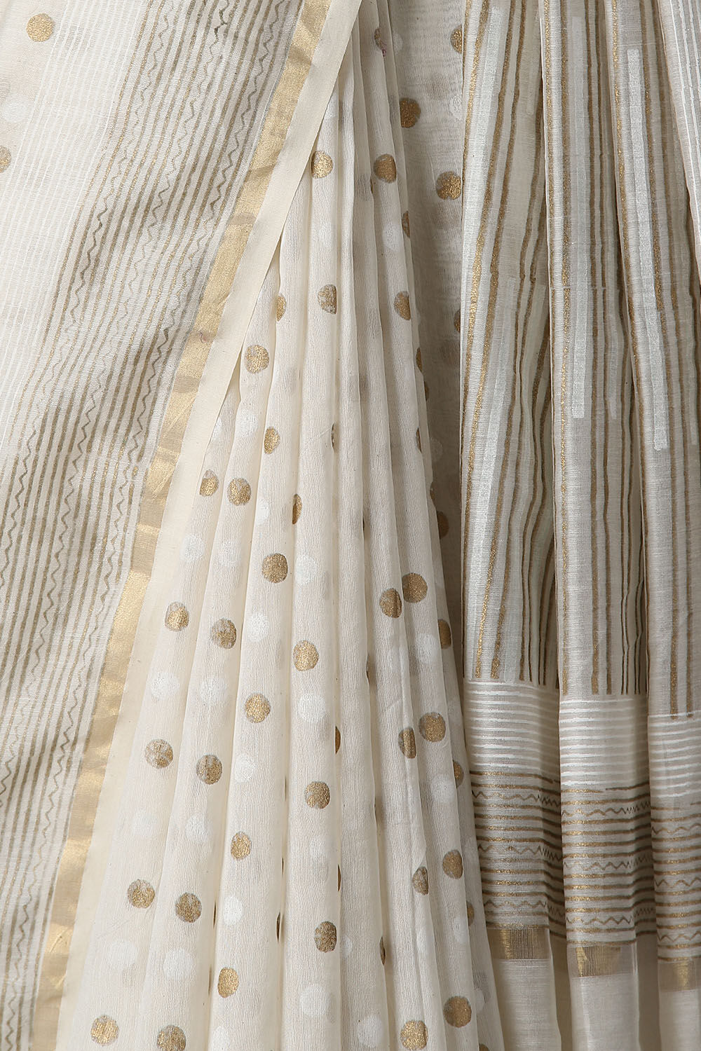 Off White Pure Silk Cotton Hand Printed Saree image number null