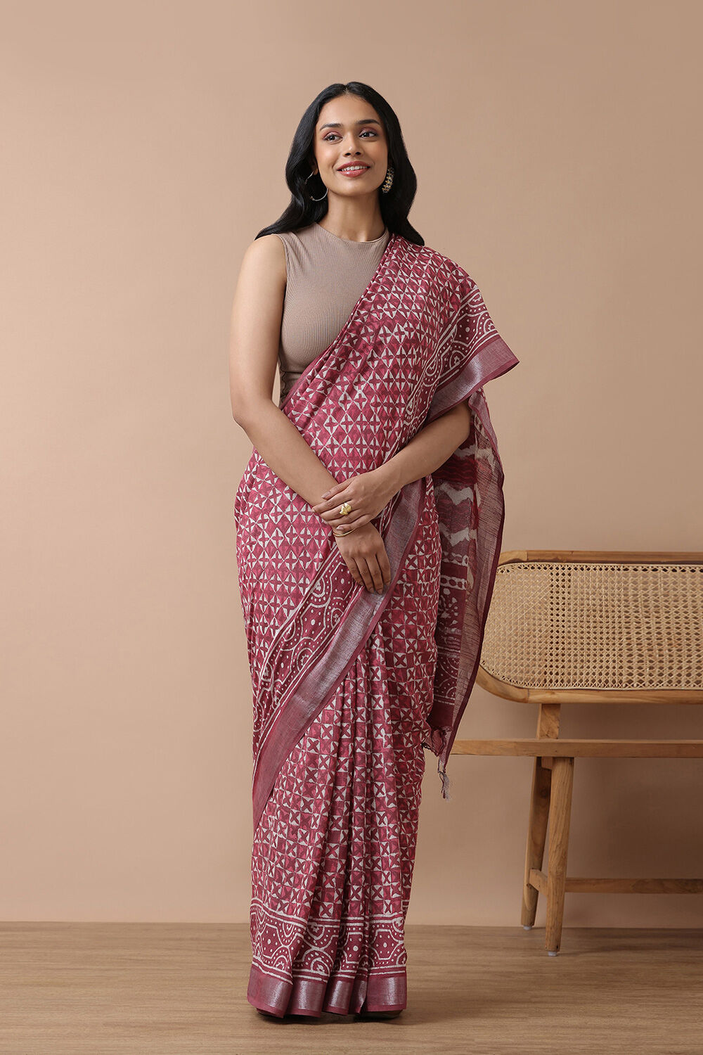 Pink Cotton Viscose Contemporary Block Printed Saree image number null