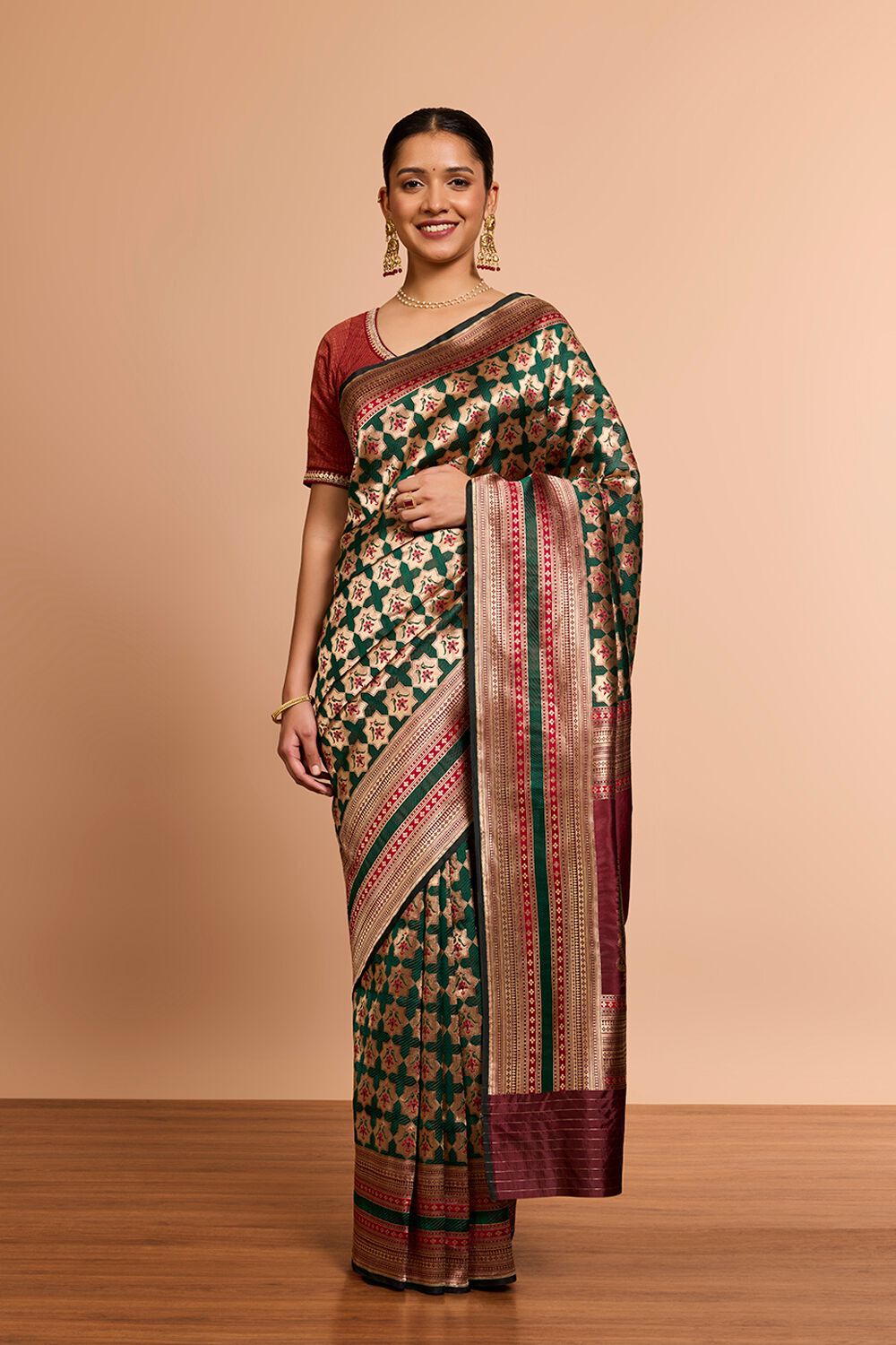 DarkGreen Pure Silk Brocade Banaras Saree image number null