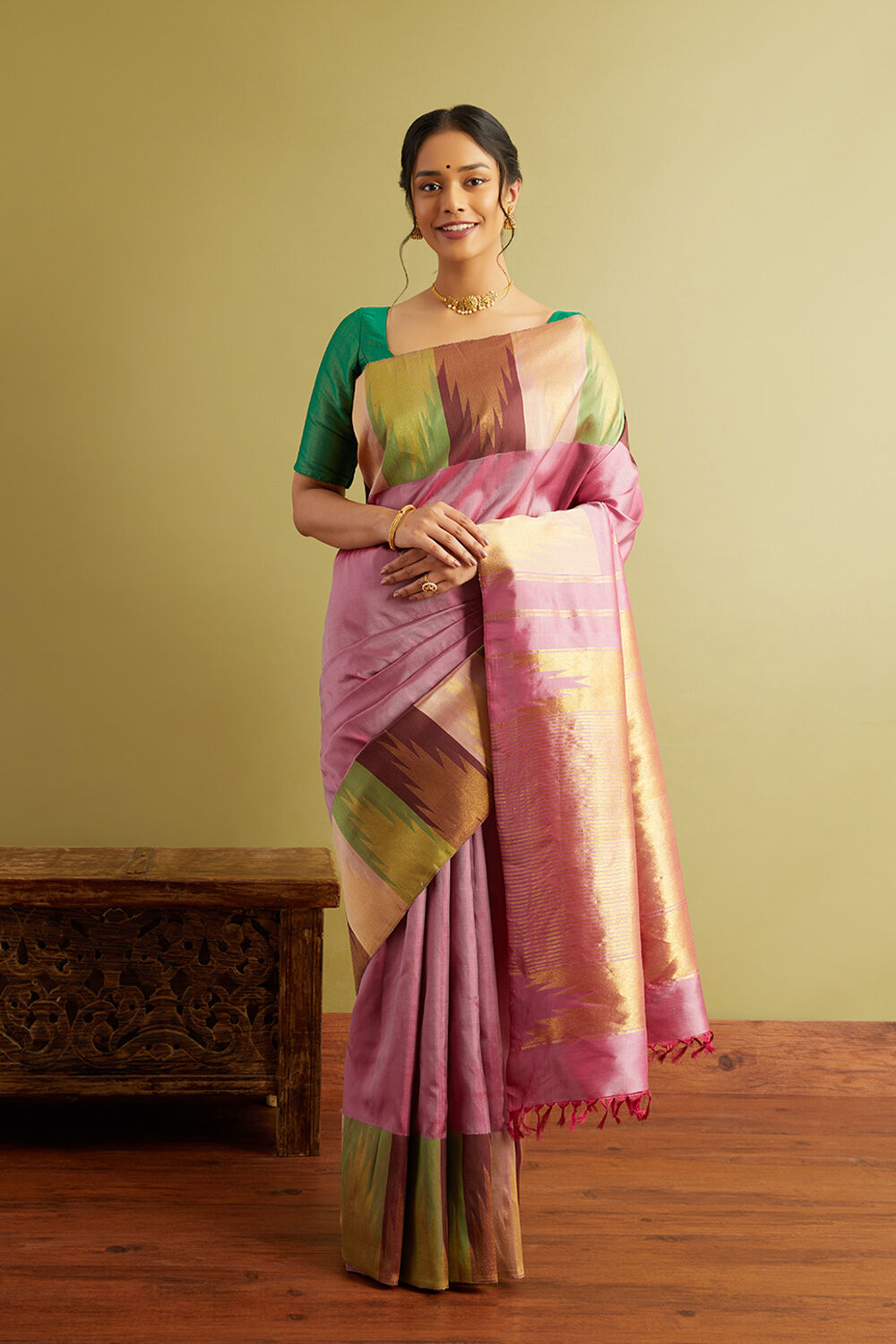 Pink Woven Pure Silk Kanjivaram Saree image number null