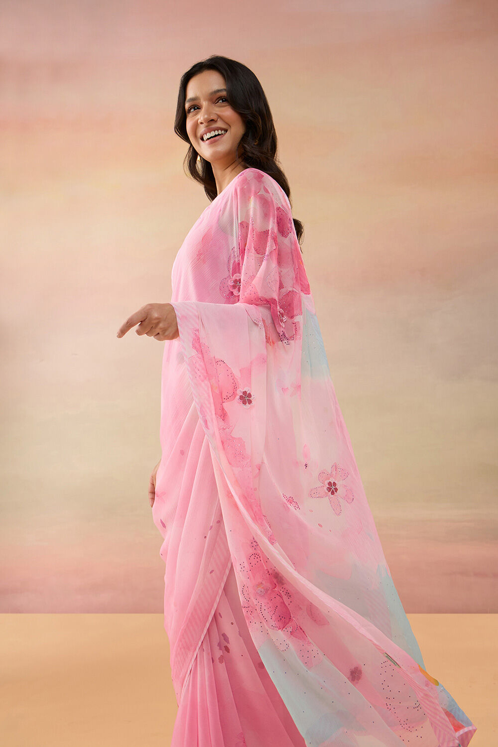 Pink Viscose Chiffon Printed Saree image number null