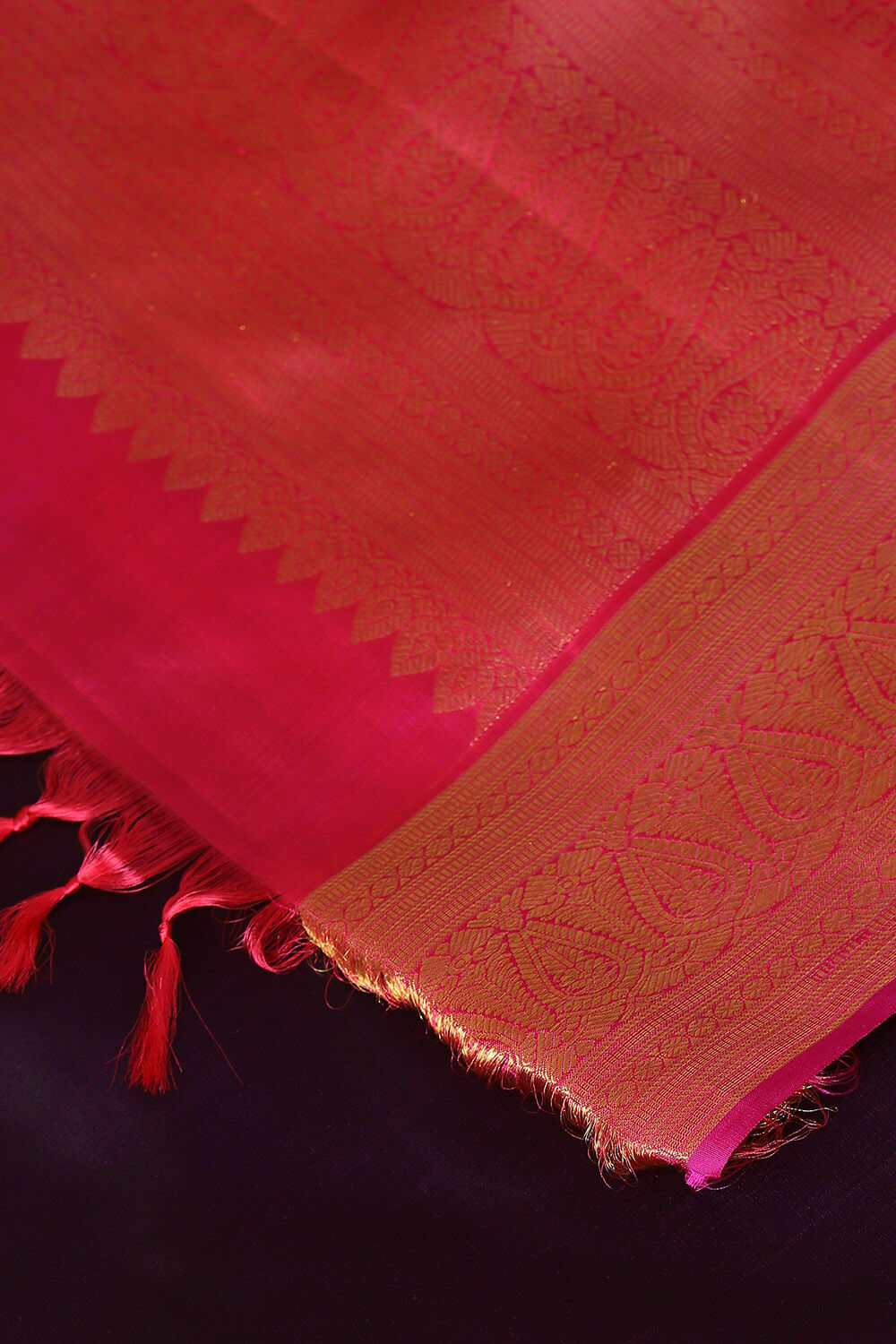 Violet Pure Silk Kanjivaram Saree image number null