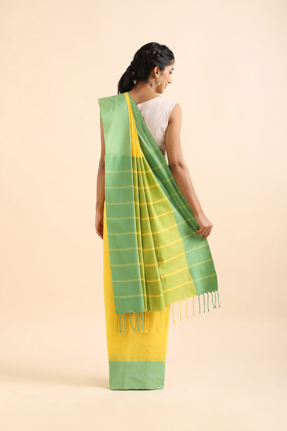 Yellow Pure Cotton Bengal Saree image number null