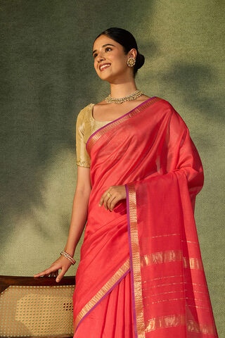 Dark Pink Woven Pure Silk Cotton Maheshwari Saree image number