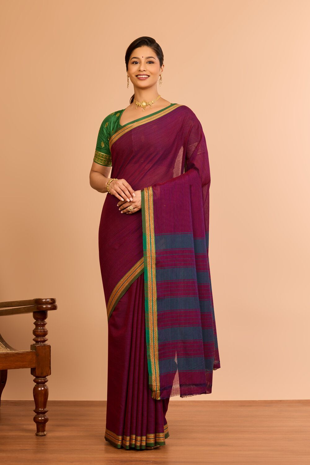 Purple Cotton Maharashtra Woven Saree image number null
