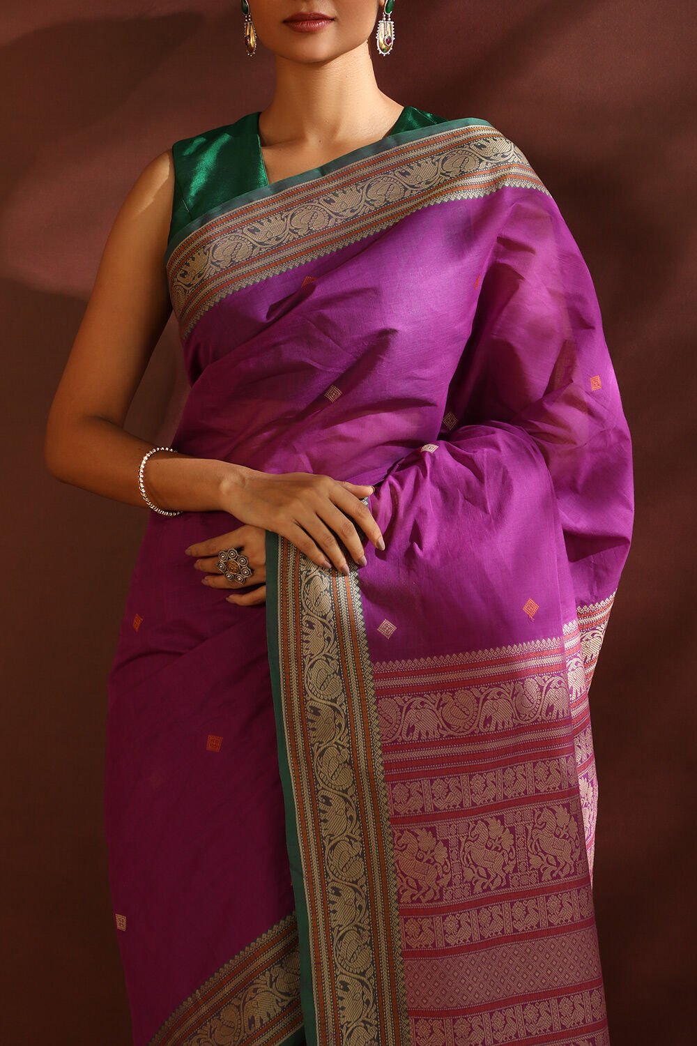 Pink South Pure Cotton Woven Saree image number null