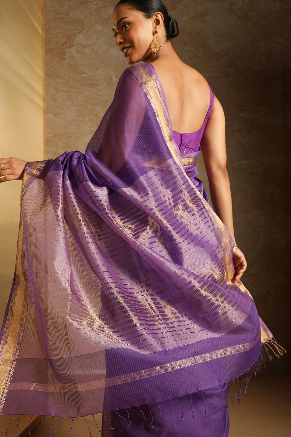 Violet Woven Pure Silk Cotton Maheswari Saree image number null