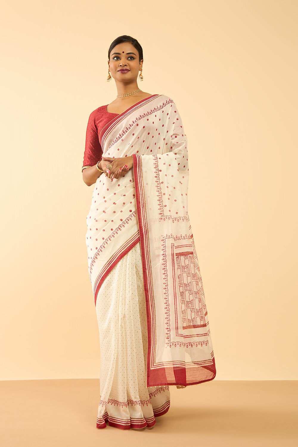 Off White Bengal Block Printed Pure Silk Cotton Saree image number null