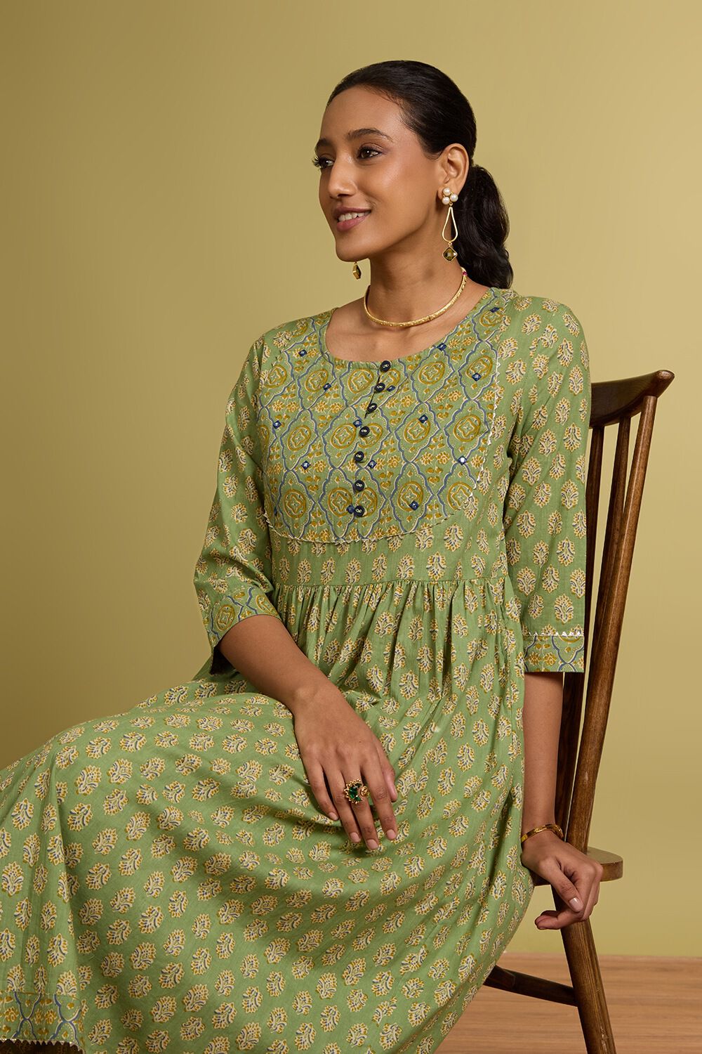 Green Screen Printed Pure Cotton Kurta Set image number null
