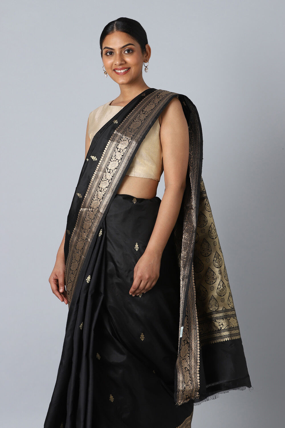 Black Pure Silk Banarasi Saree image number null