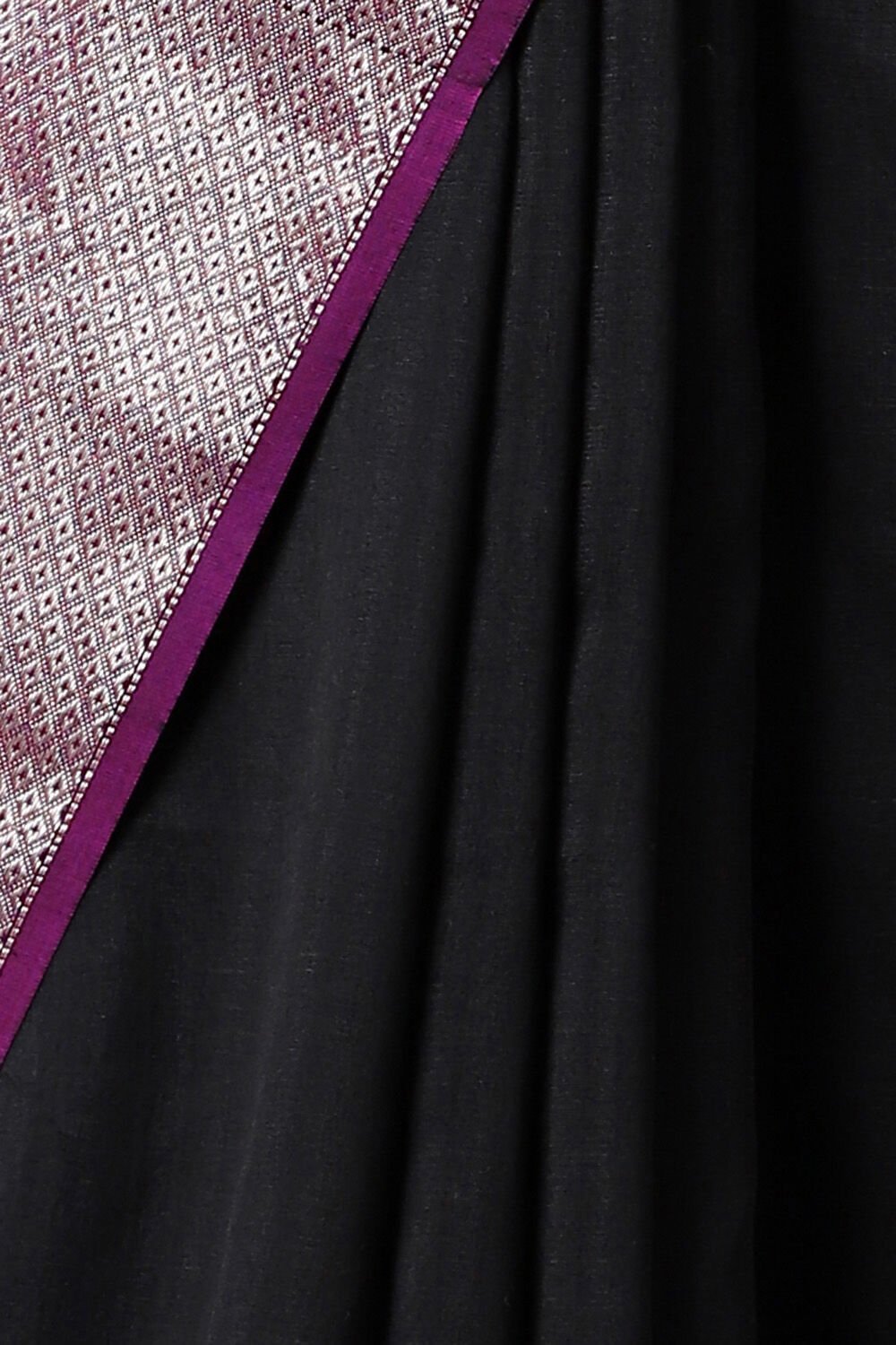 Black Pure Silk Cotton Maheswari Saree image number null