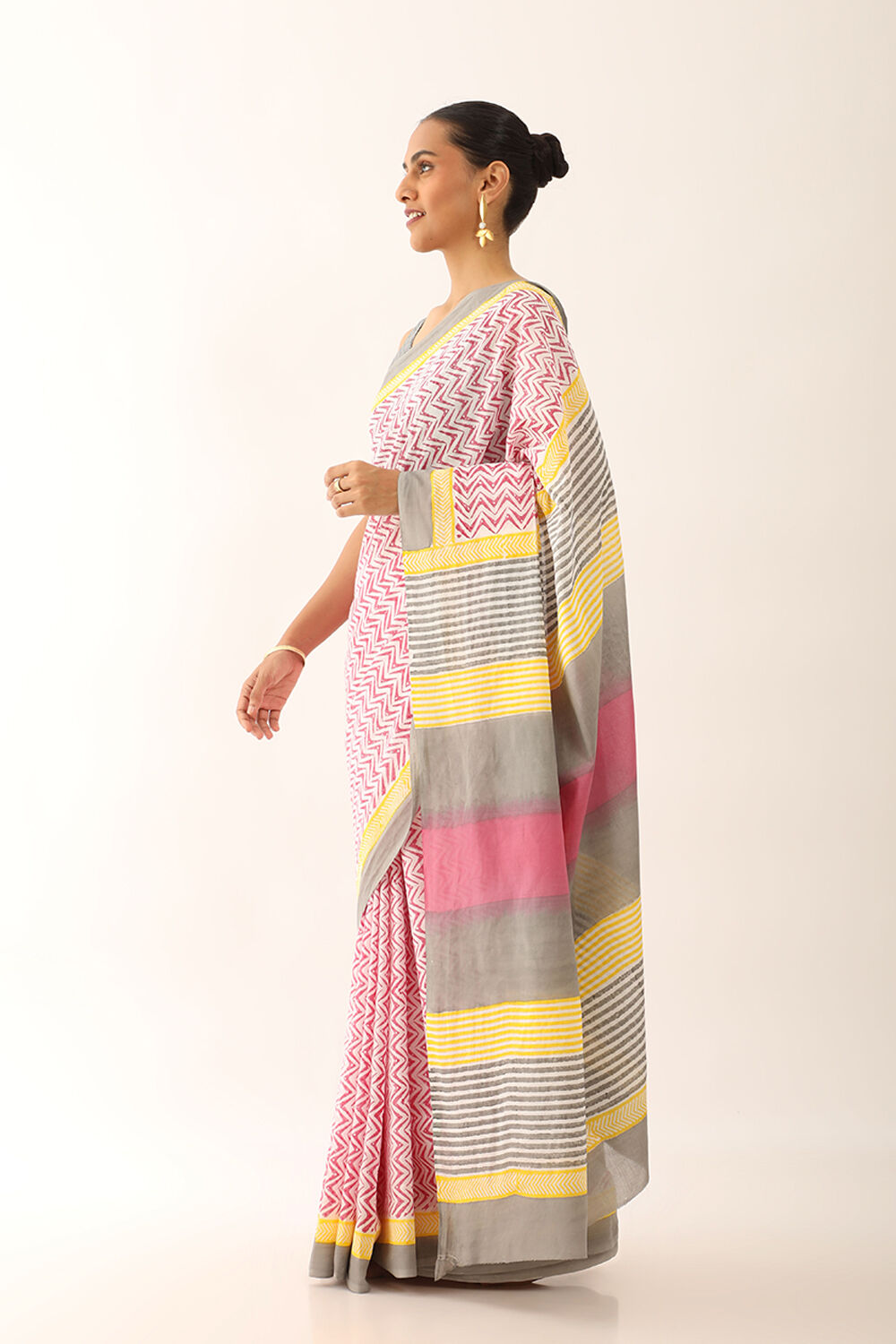 Pink Craft Pure Cotton Block Printed Saree image number null