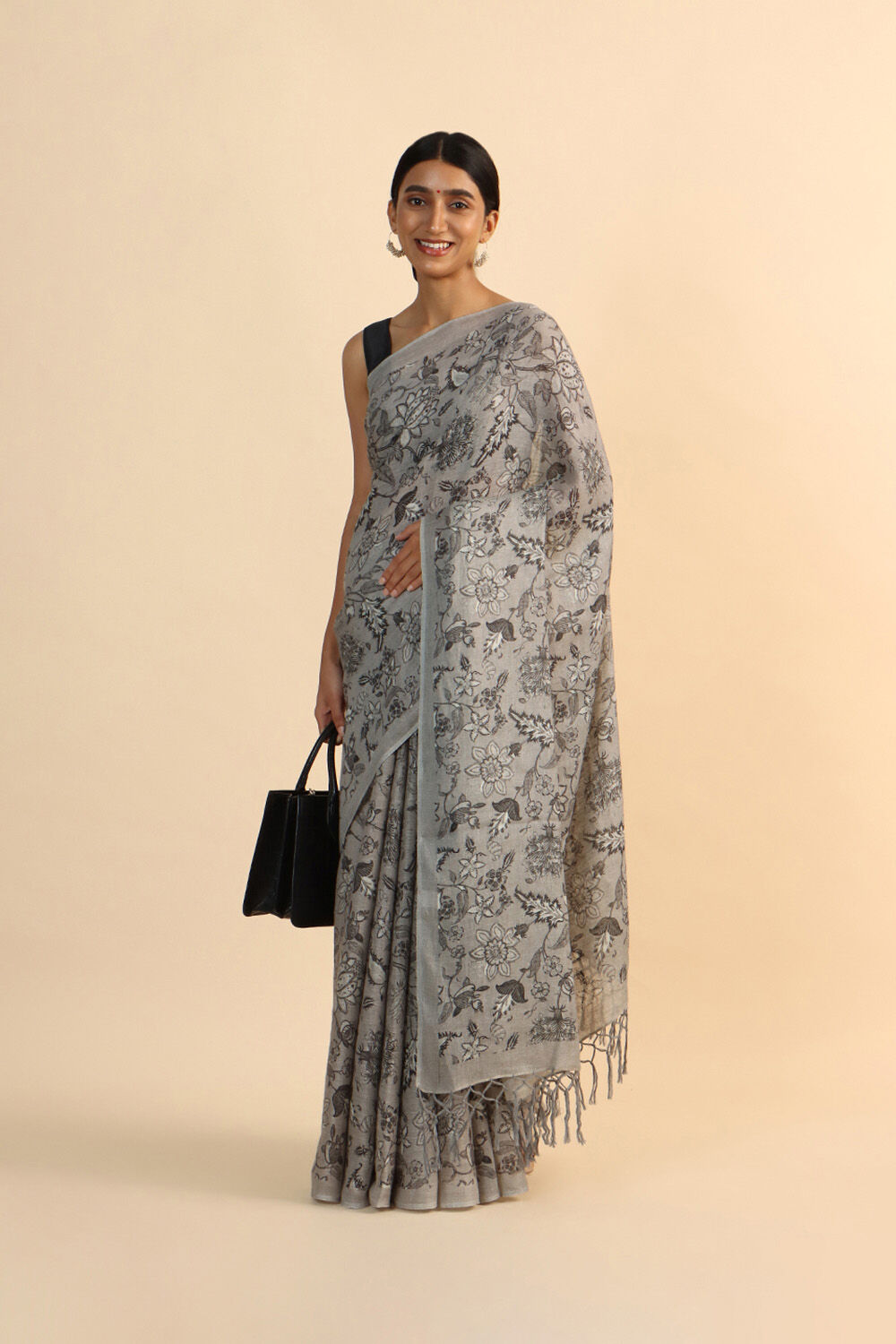 Grey Pure Linen Digital Printed Saree image number null