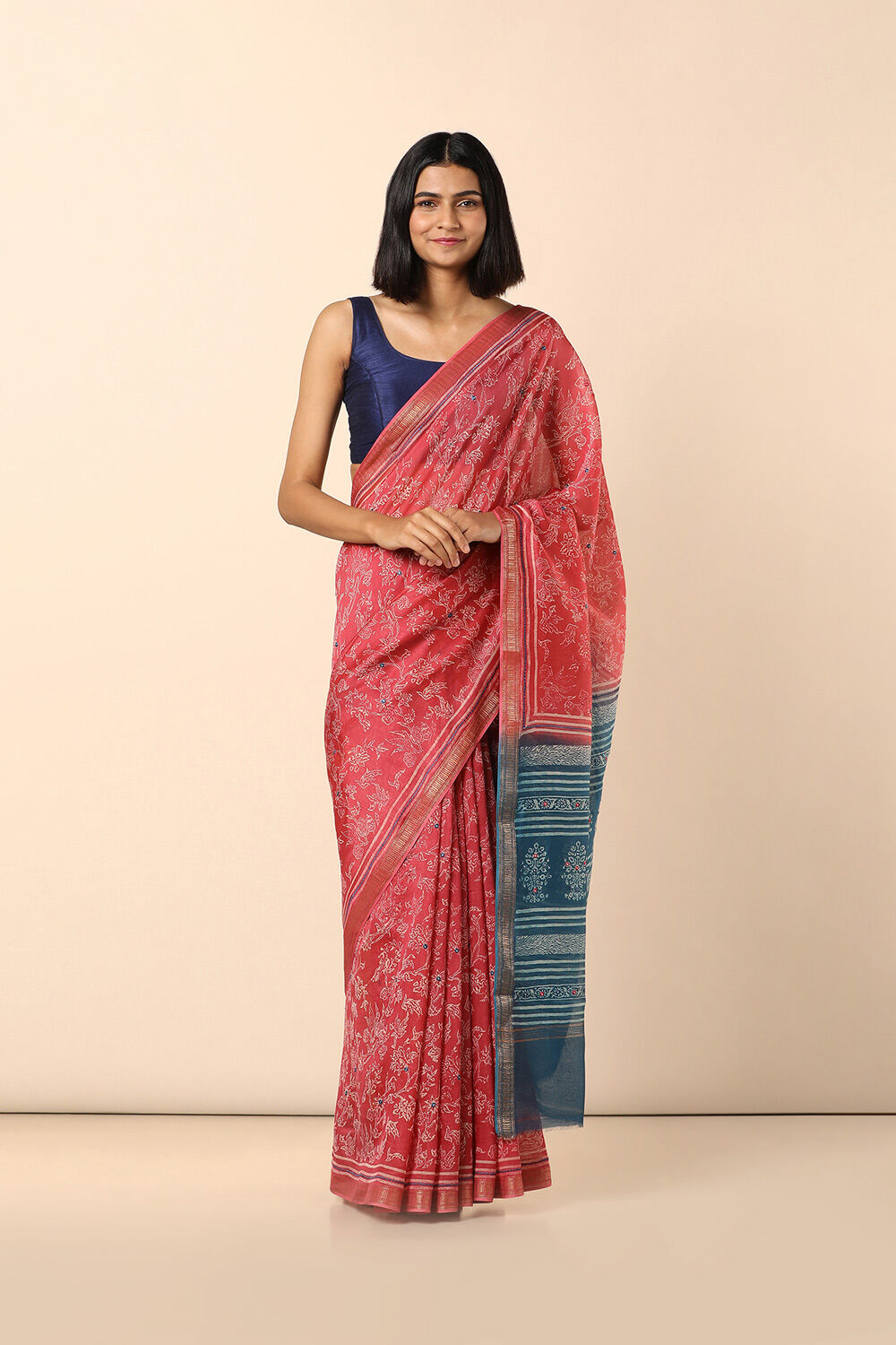 Red Pure Silk Cotton Embroidered Saree image number null