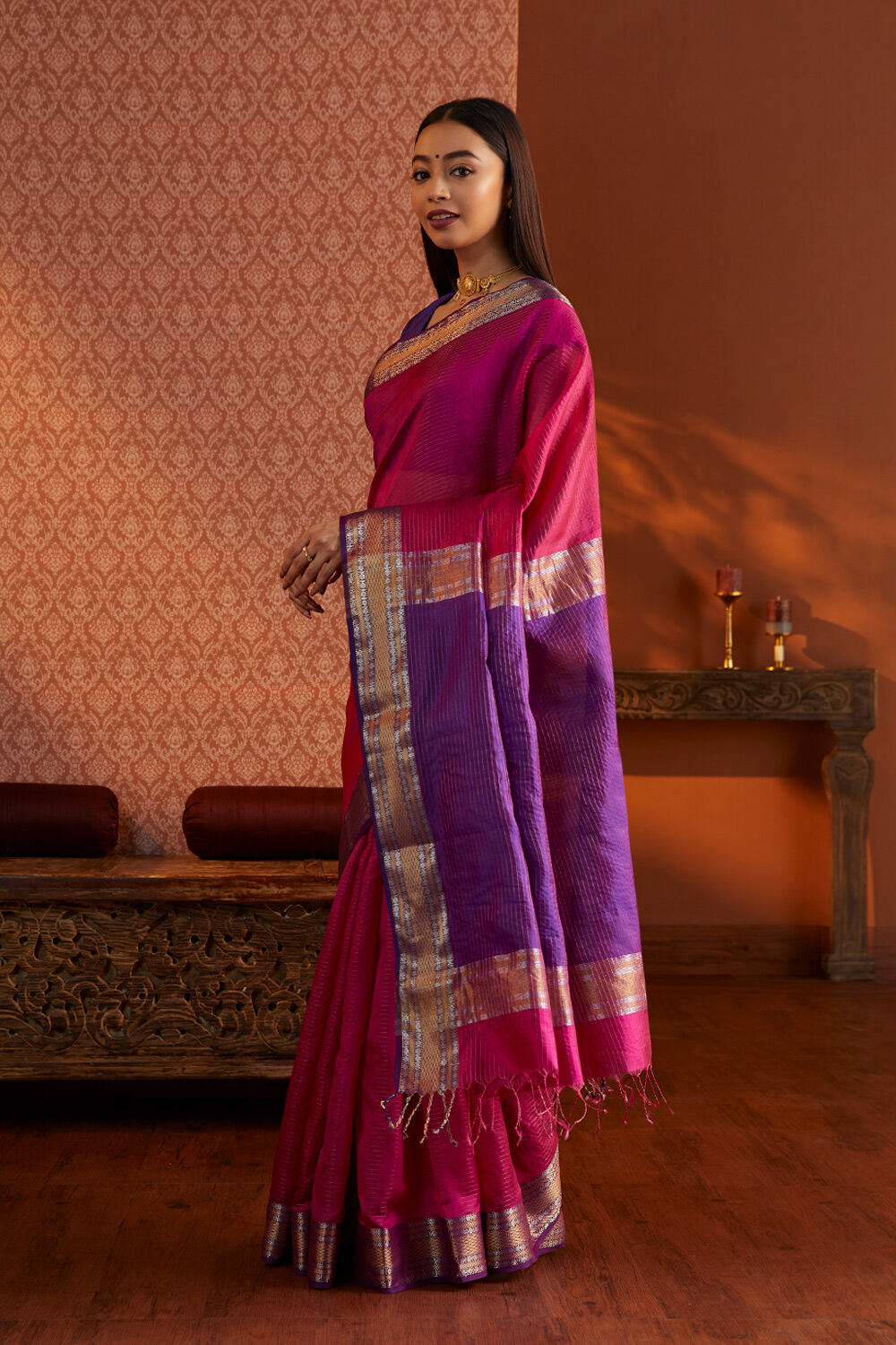 Pink Woven Silk Maheshwari Saree image number null