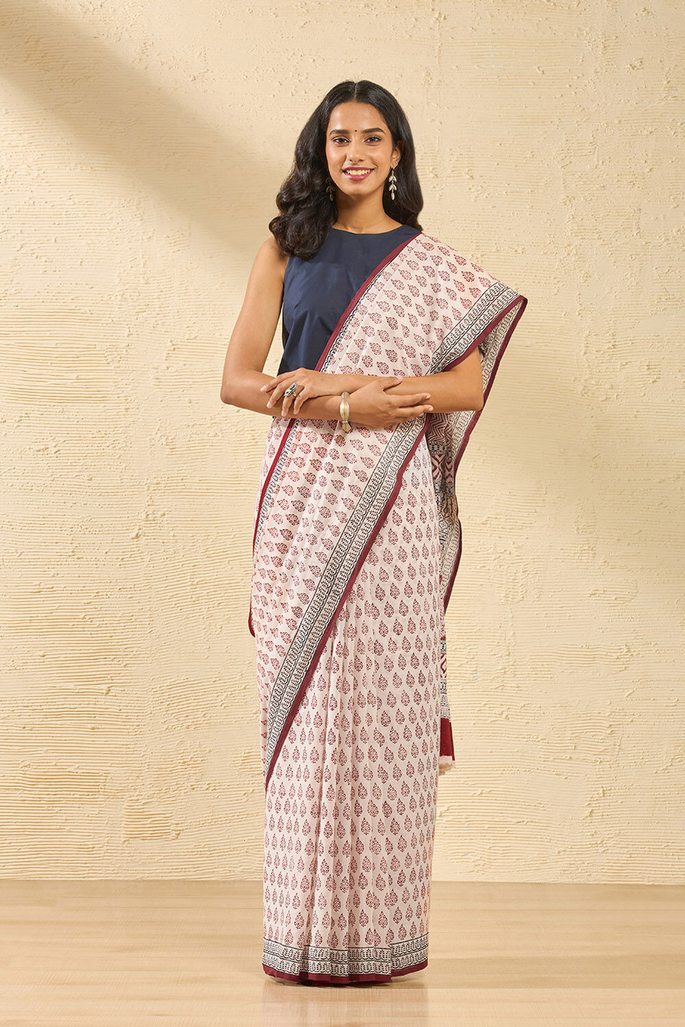 White Bagh Block Printed Pure Cotton Saree image number null