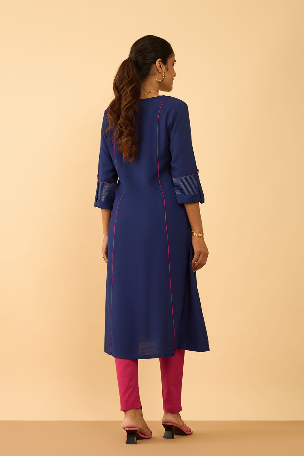 Blue Woven Viscose Kurta image number null