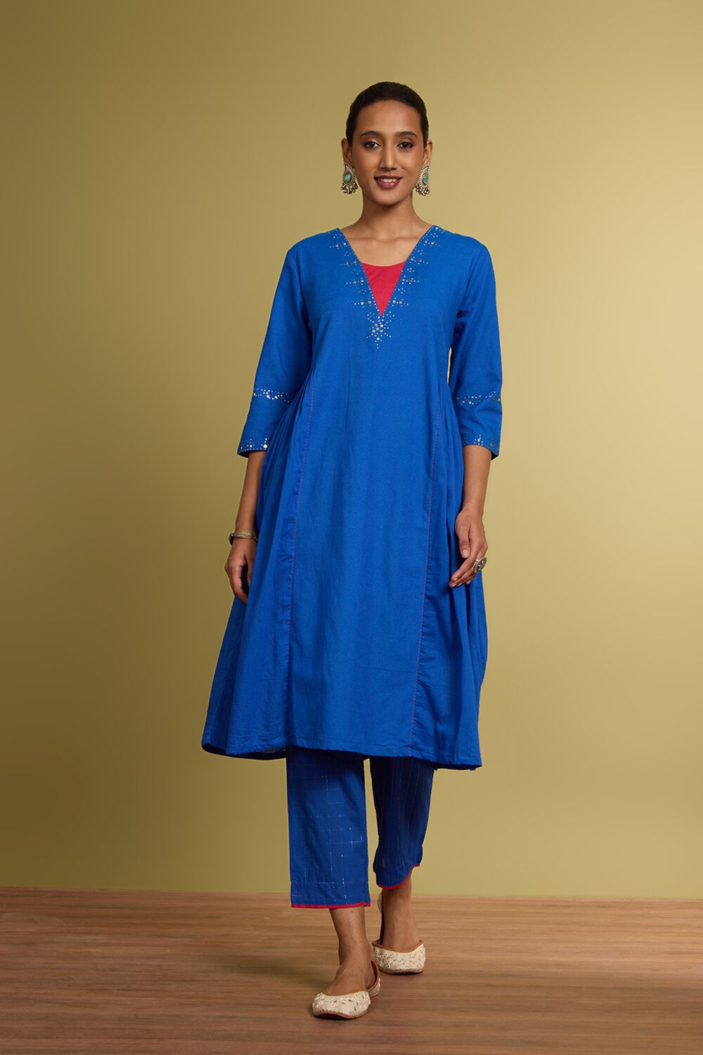 Blue Viscose Cotton Mukaish Kurta Set image number null