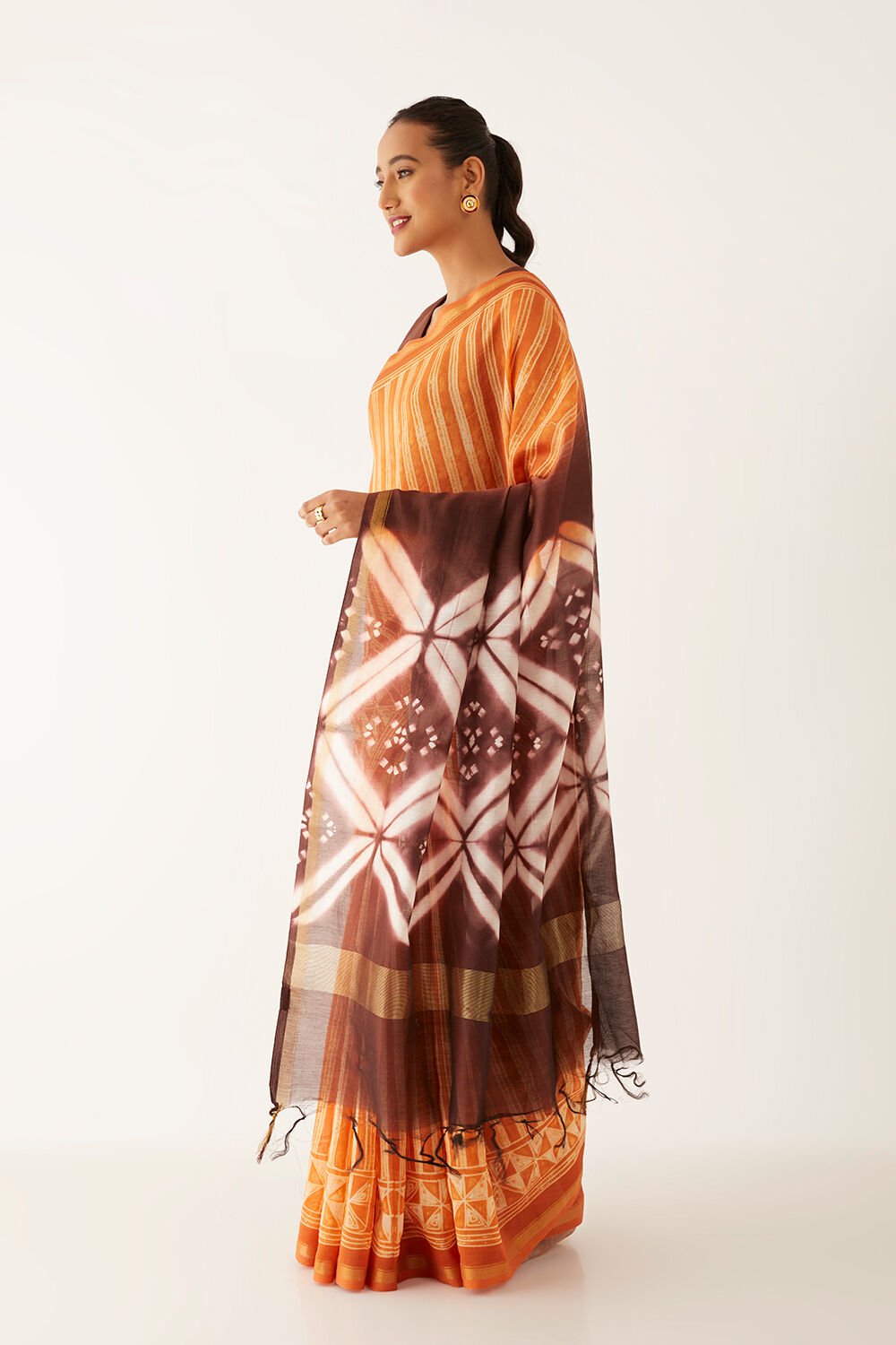 Orange Pure Silk Cotton Shibori Saree image number null