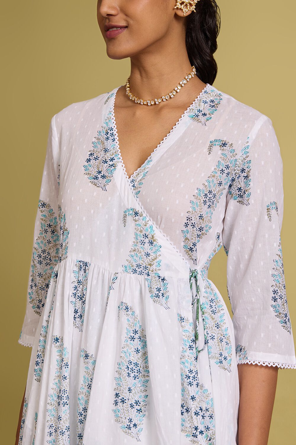 Off White Pure Cotton Printed Sanganeri Kurta Set image number null