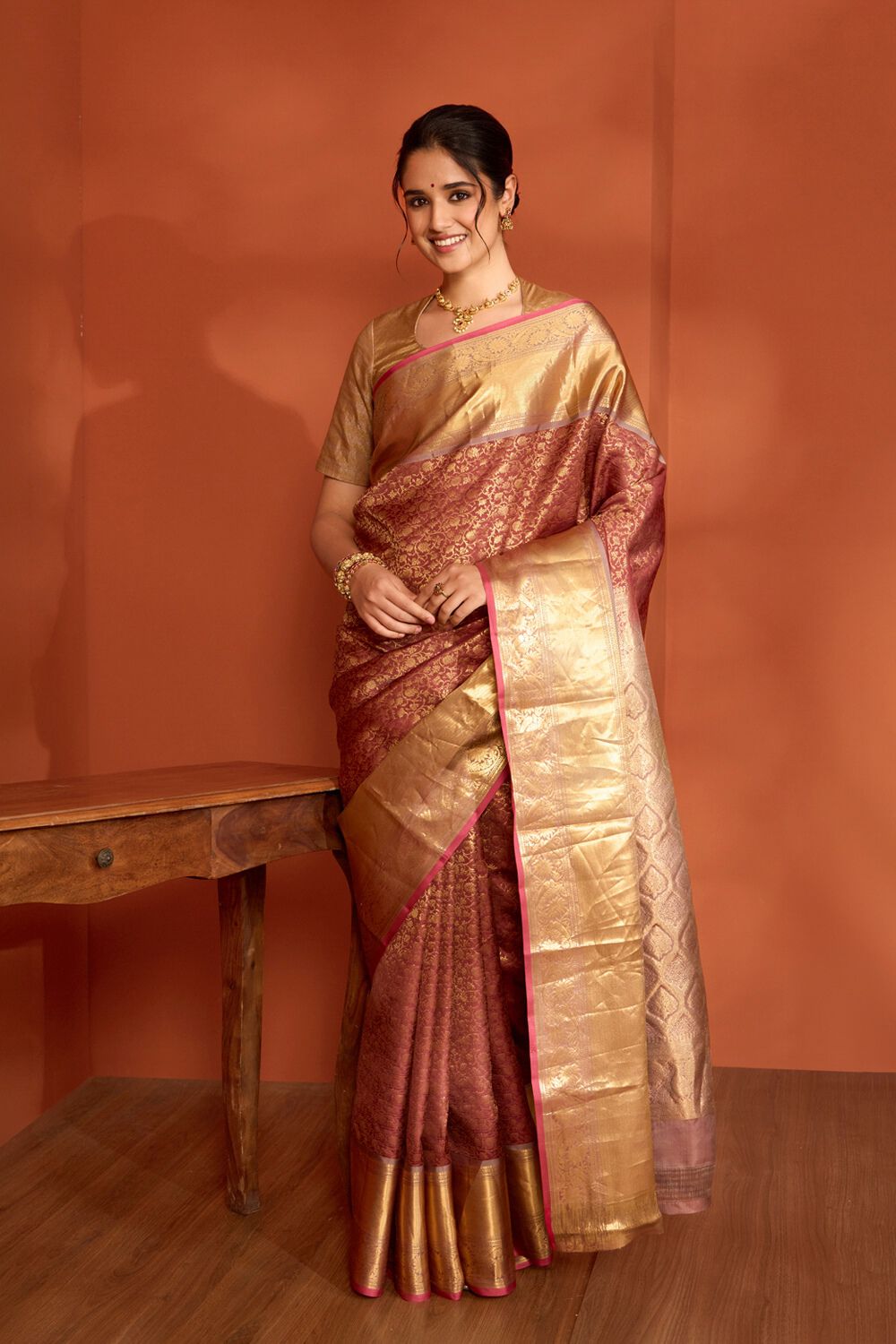 Brown Woven Kanjeevaram Inspired Design Silk Viscose Saree image number null