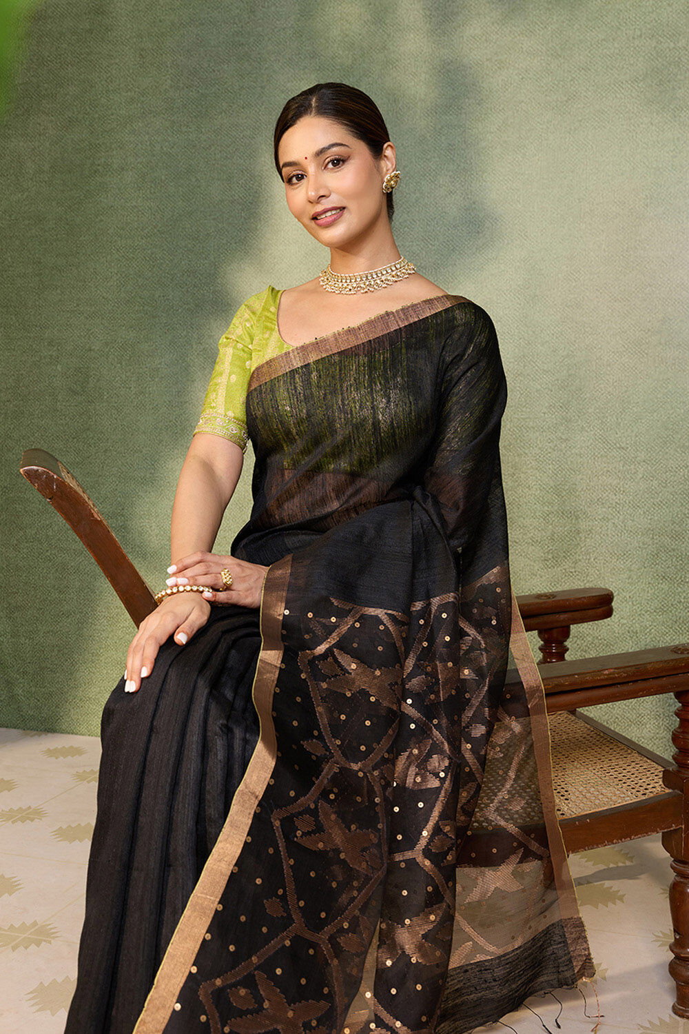 Black Bengal Pure Silk Vanya Jamdani Saree image number null