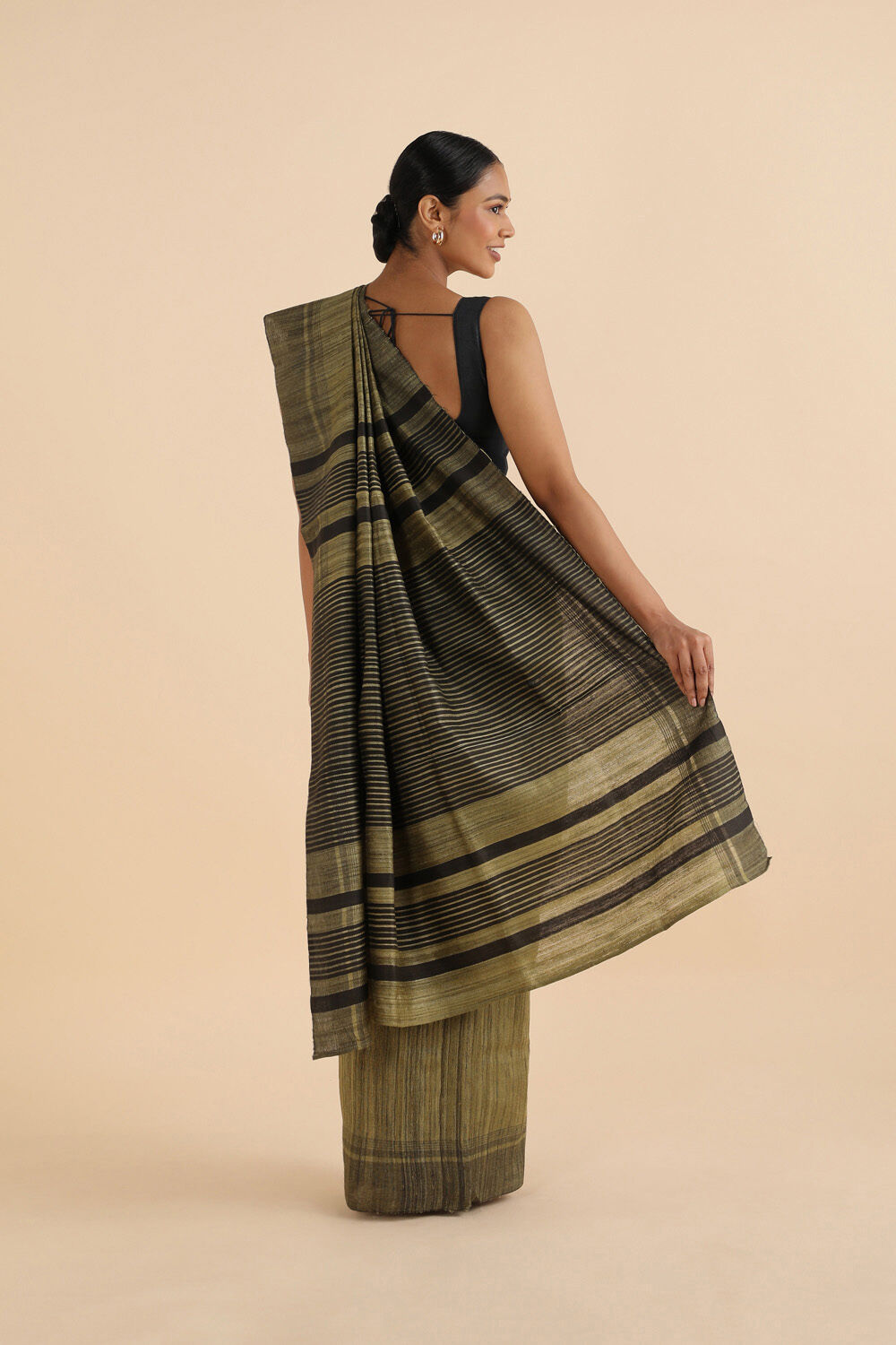 Green Pure Tussar Silk Bhagalpuri Saree image number null