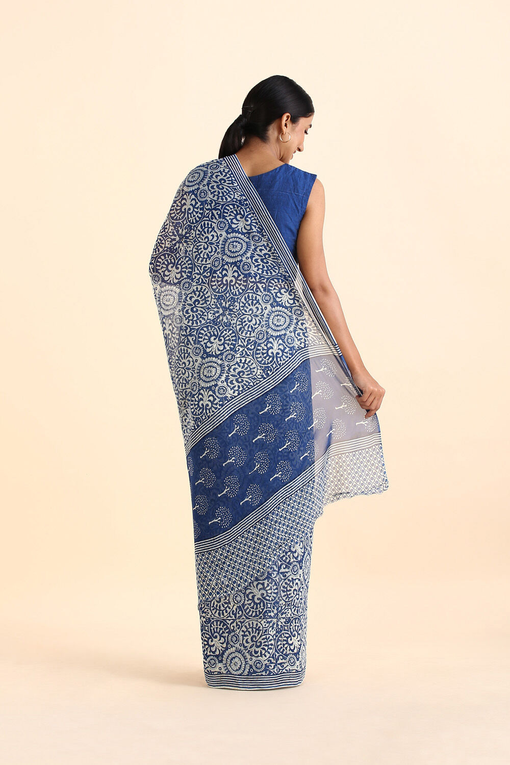 Blue Viscose Georgette Printed Saree image number null