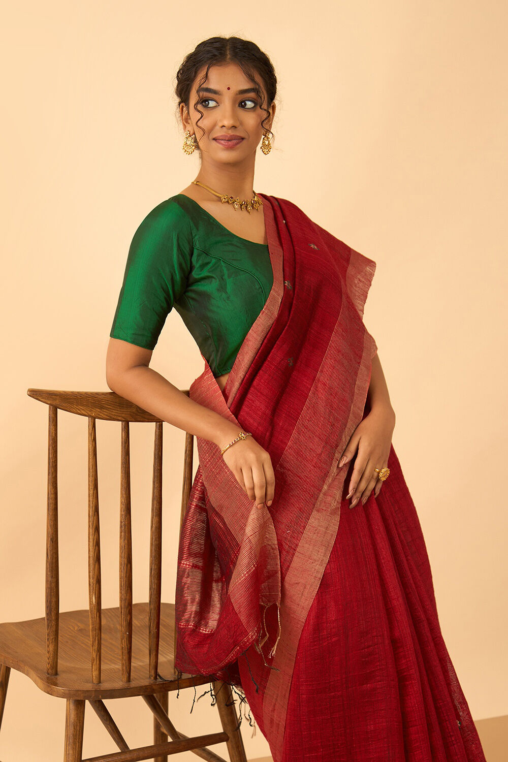 Dark Red Woven Pure Silk Bengal Saree image number null