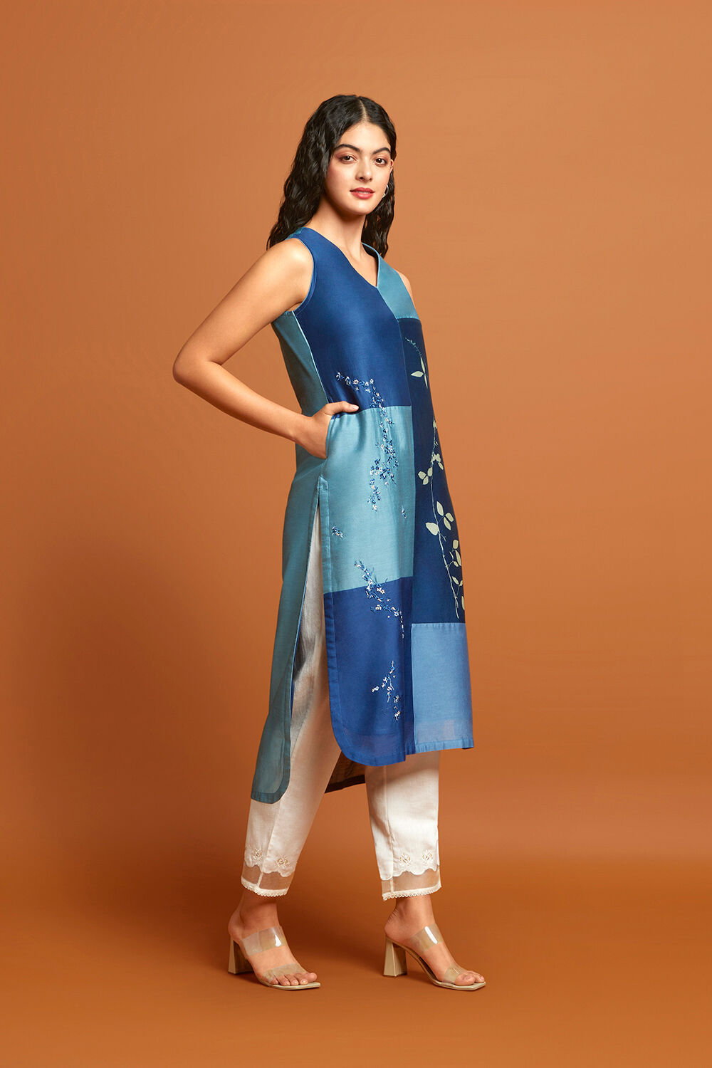 Blue Silk Cotton Delicate Hand Printed Kurta image number null