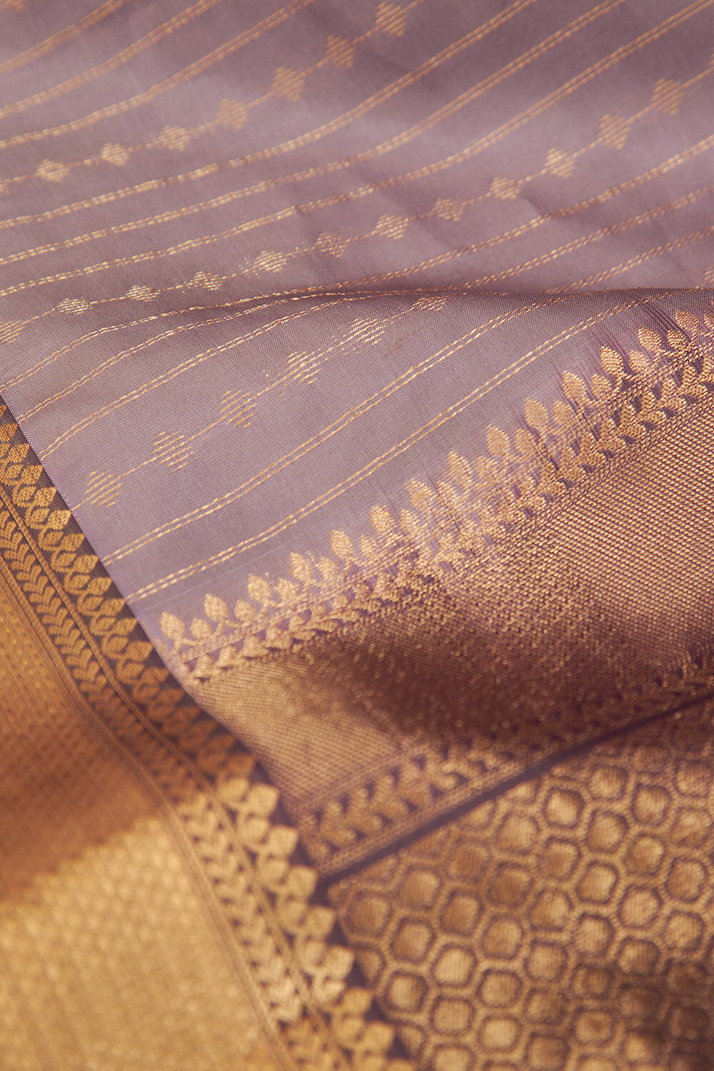 Violet Woven Silk Viscose Saree image number null