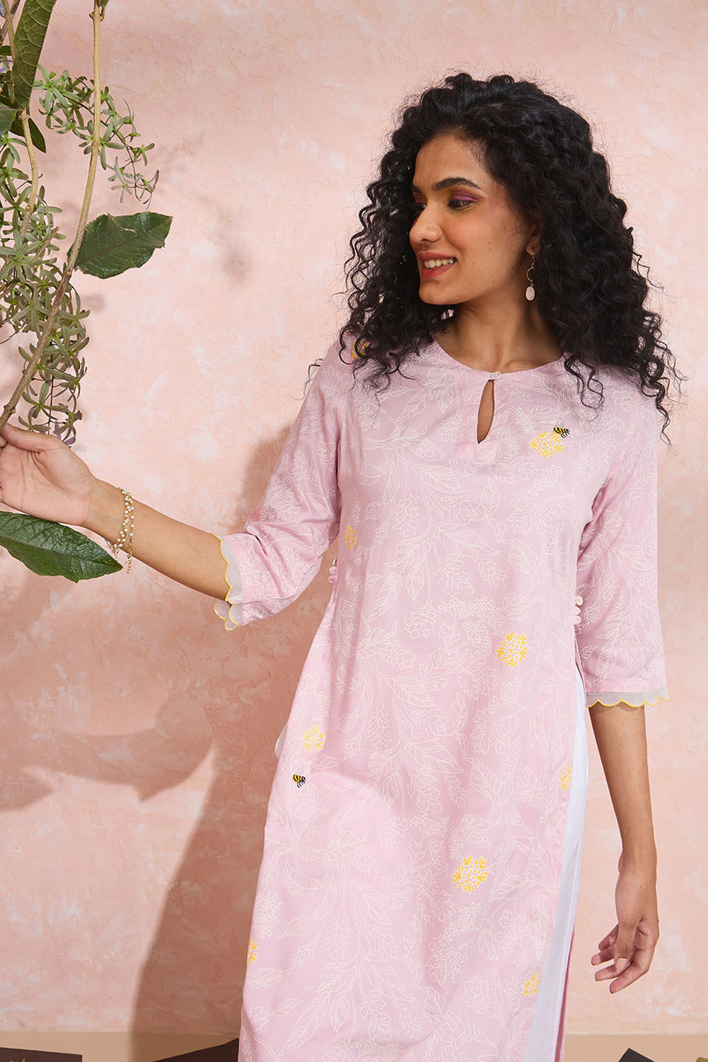 Light Pink Screen Printed Viscose Kurta image number null