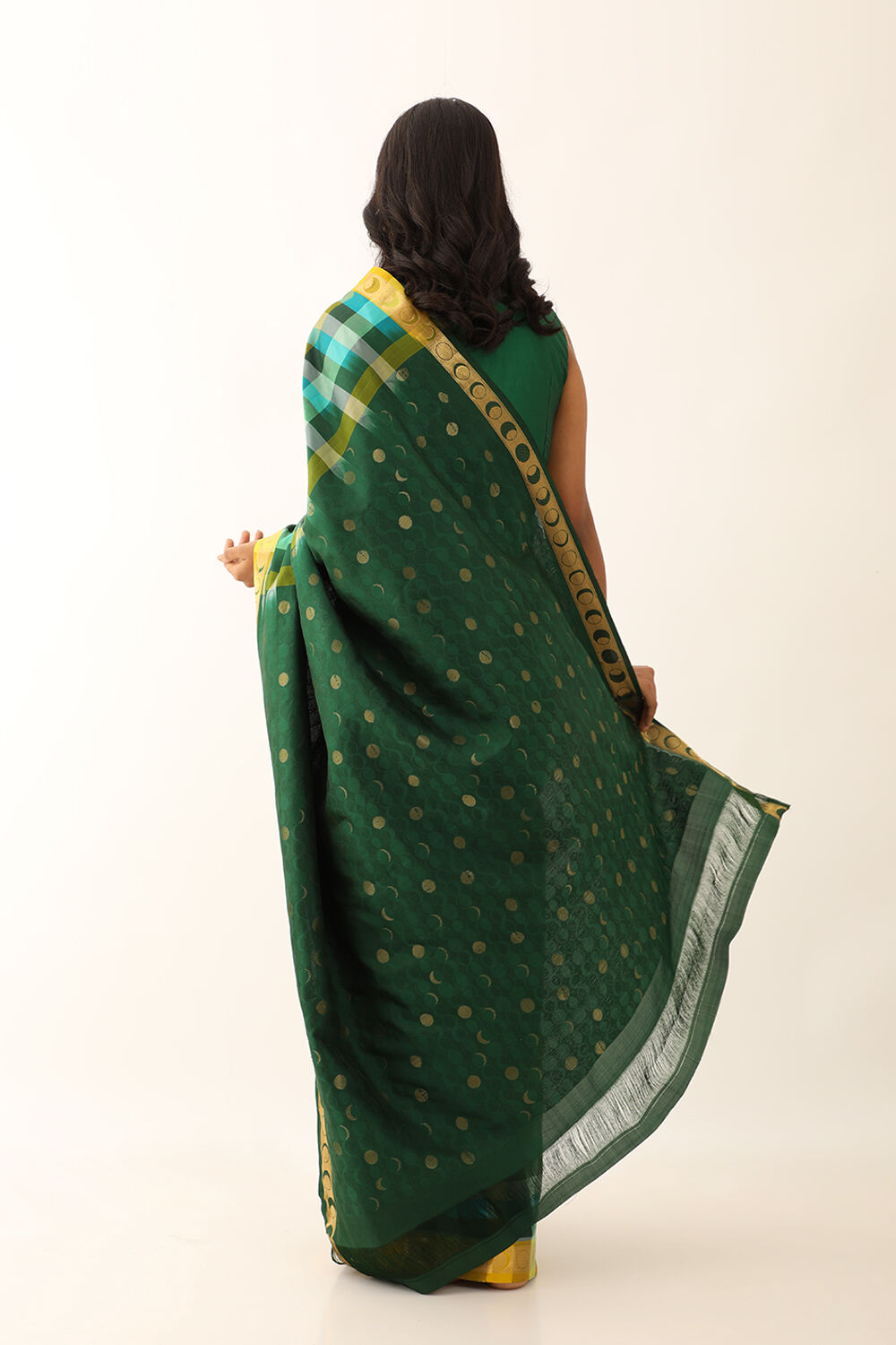 Green Pure Silk Woven South Saree image number null
