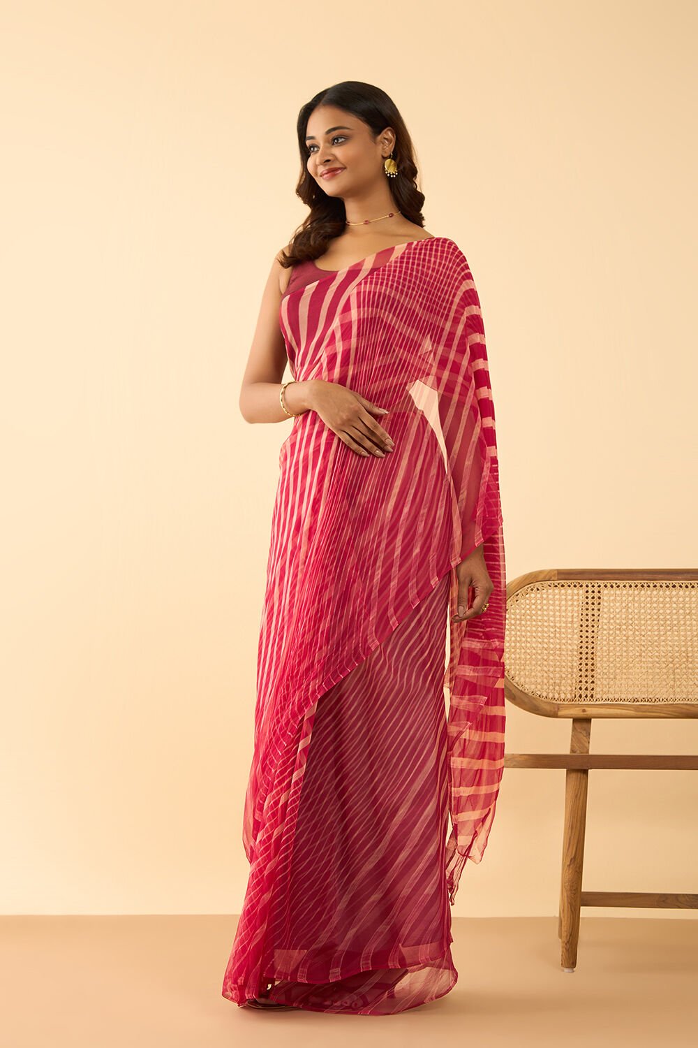 Dark Red Pure Silk Georgette Tie And Dye-Lehariya Saree image number null