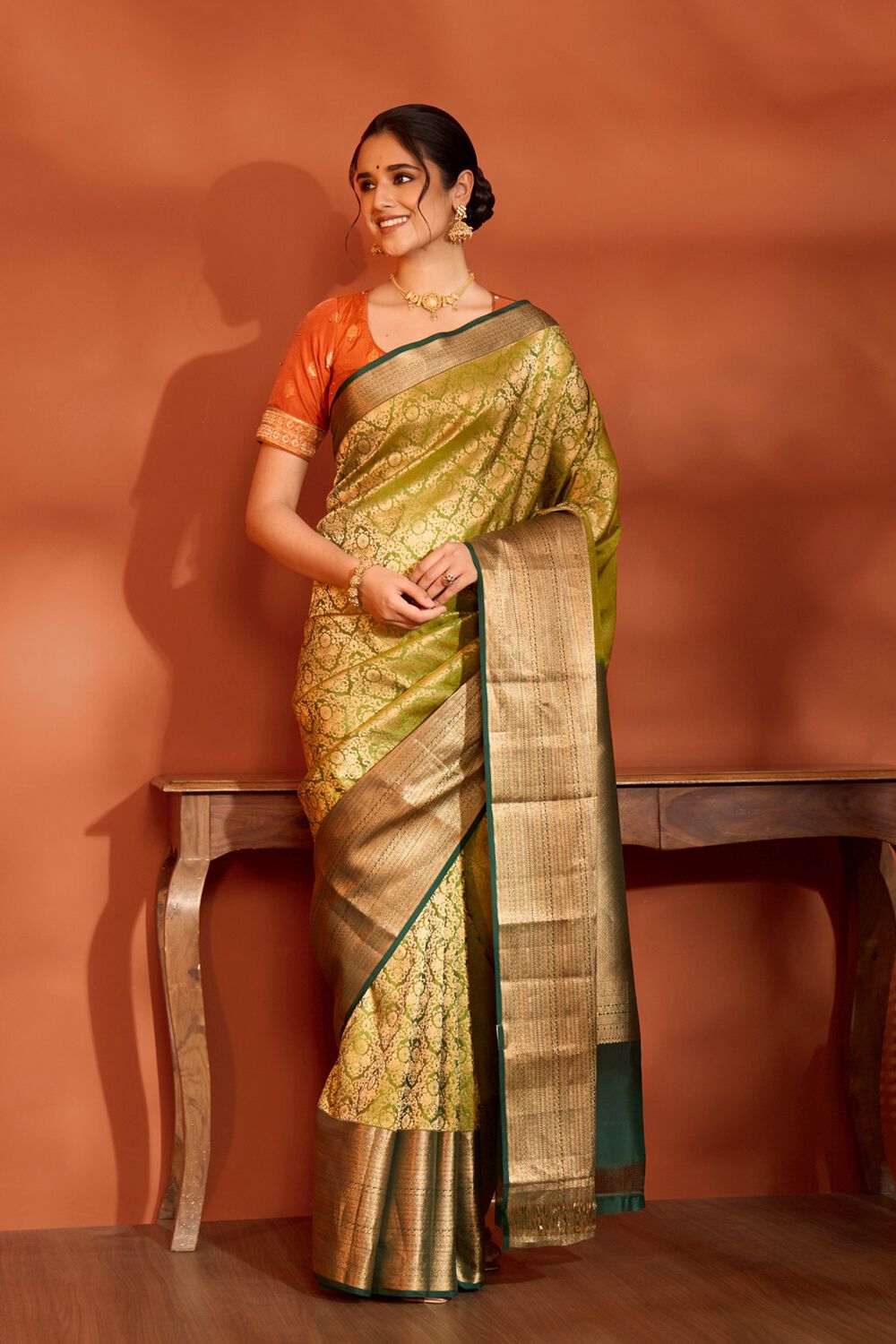 Light Green Woven Kanjeevaram Inspired Design Silk Viscose Saree image number null