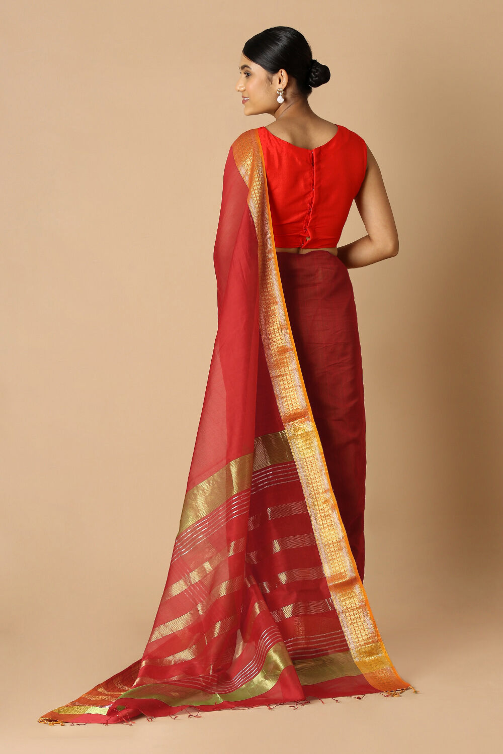 Red Pure Silk Cotton Maheswari Saree image number null